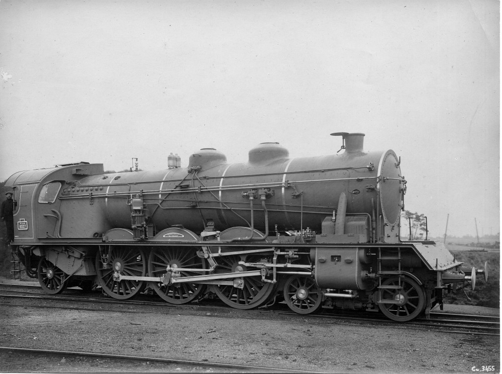 Locomotive à vapeur PO-Midi type 231 à carénage